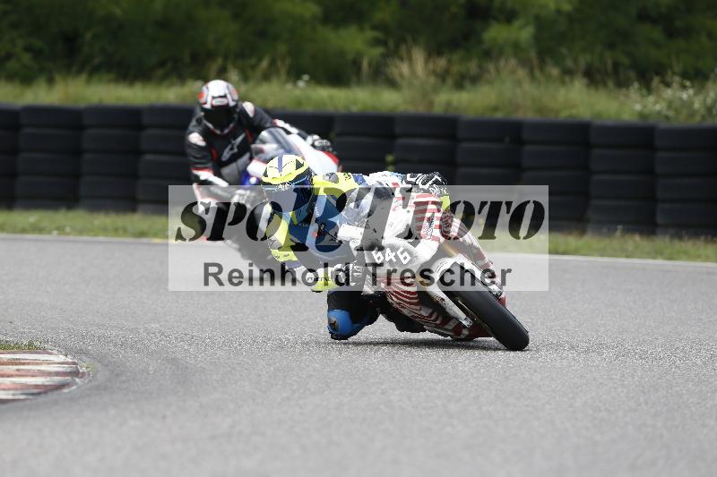 /37 28.07.2025 Dunlop Ride und Test Day ADR/Trackday Erfahren gelb Trackday schnell  rot/646
